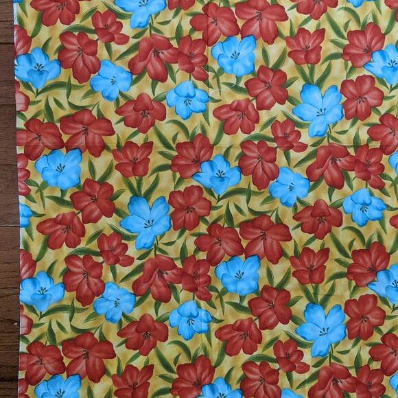 NEW Floral Cotton Remnant 42" x 30" Watercolor Rose - Picture 2 of 4